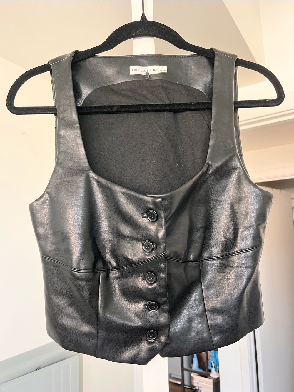 Avec Les Filles Faux Leather Button Down Vest Tank Black Size Small